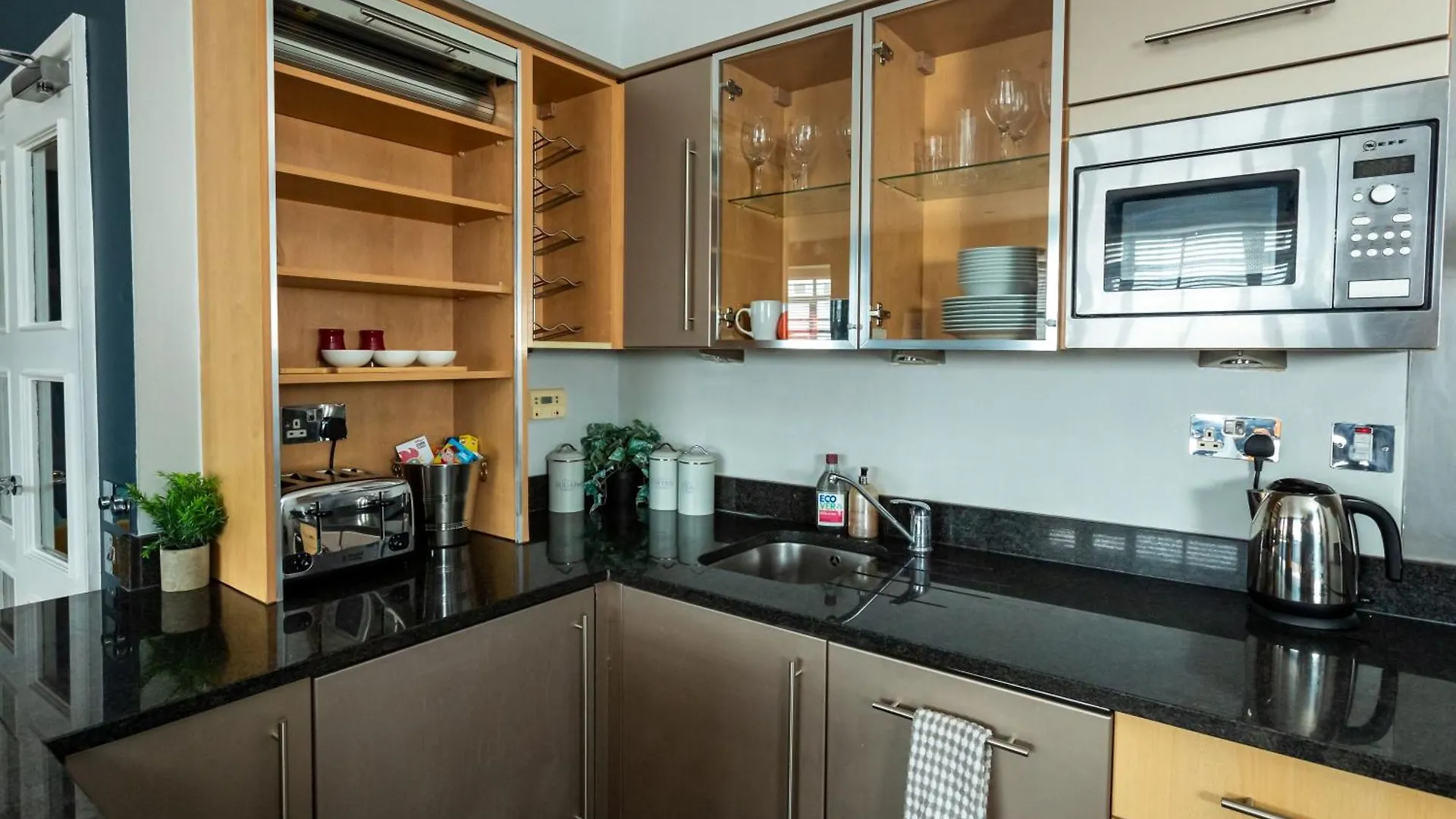 Executive Apartment, City Central Hove 0*,  Velká Británie